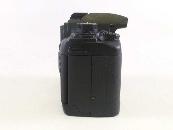 Sigma SA-7N 35mm SLR Camera being sold As-is / for Parts Only! 35mm Film Cameras - 35mm SLR Cameras Sigma GHA1039350