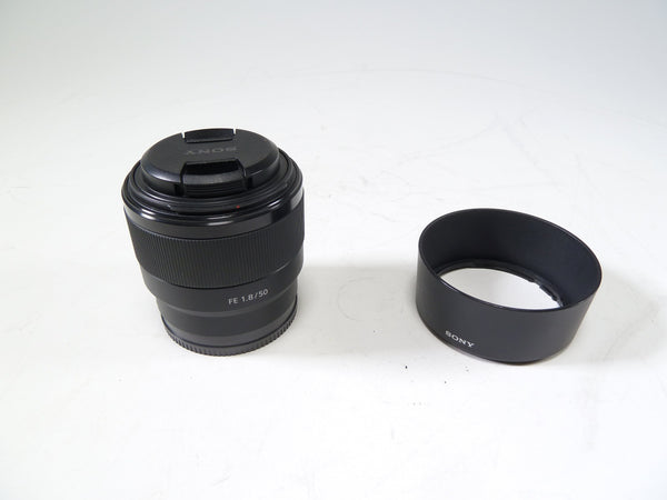 Sony 50mm f/1.8 FE  E Mount Lens Lenses - Small Format - Sony E and FE Mount Lenses Sony 1918092