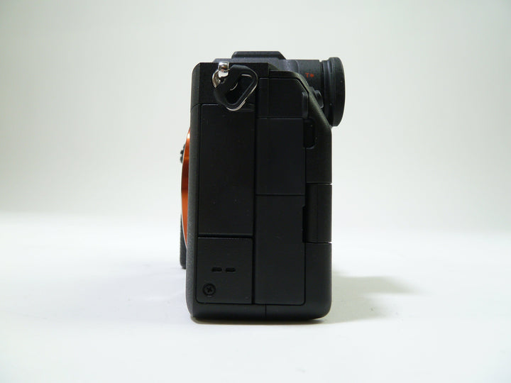 Sony A7 IV Digital Mirrorless Camera Body - Shutter Count 1558 Digital Cameras - Digital Mirrorless Cameras Sony 6164181