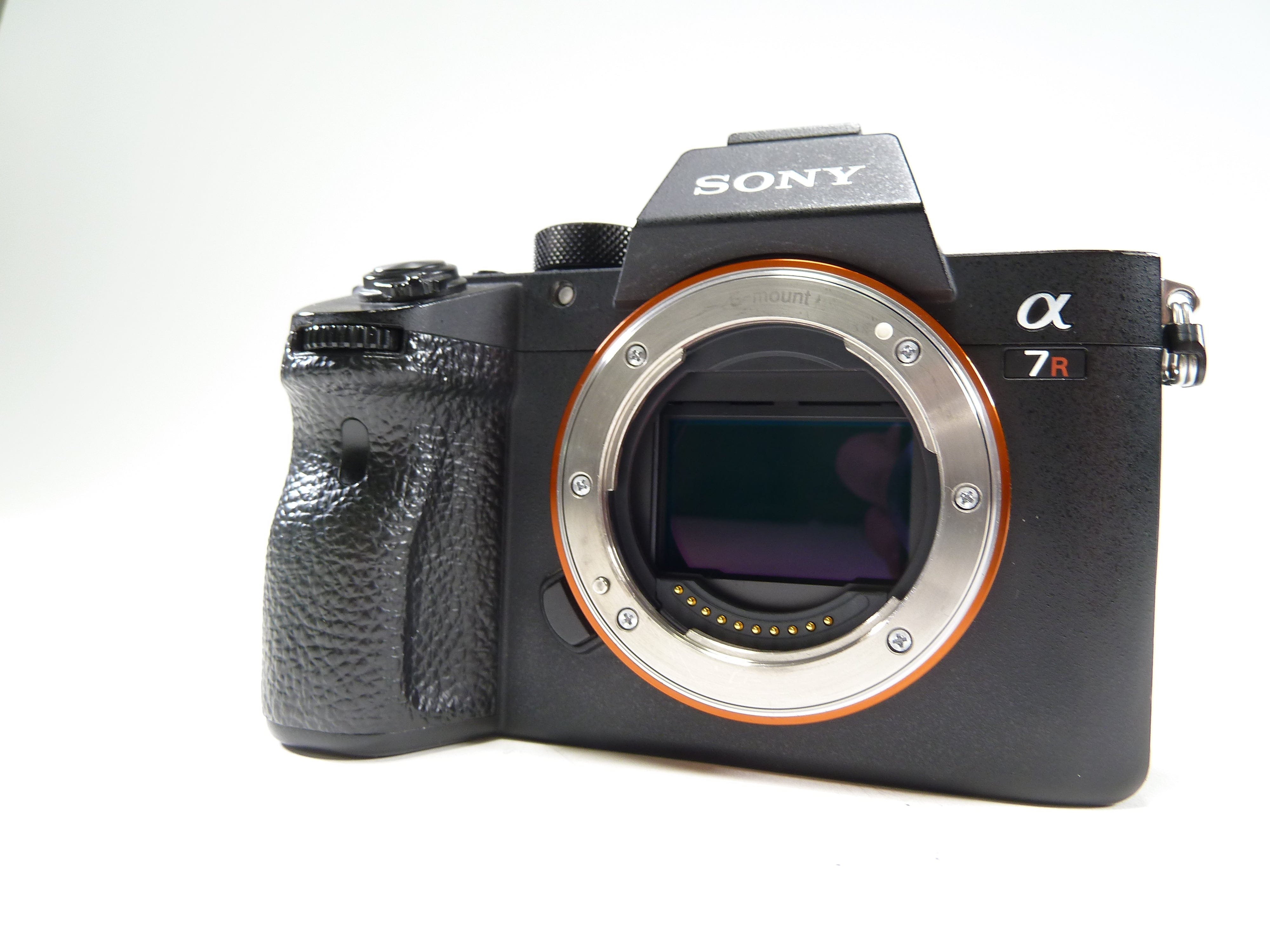 SONY α7RIII Sony a7r III Body Shutter Count 261073 – Camera Exchange