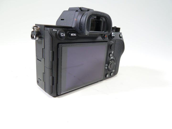 Sony A7R IV A Body Shutter Count of 200! Digital Cameras - Digital Mirrorless Cameras Sony 3384856