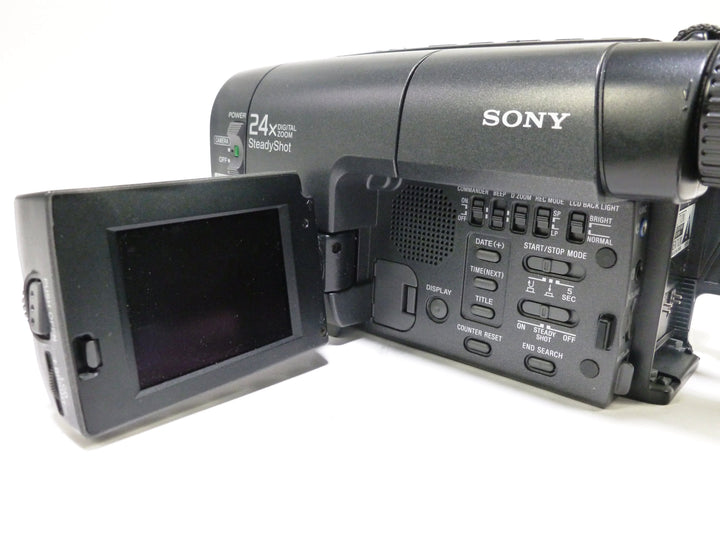 Sony CCD-TRV211 8mm Video Camcorder Video Equipment - Camcorders Sony 1013306