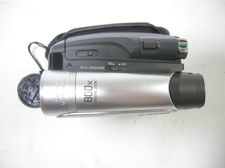 Sony DCR-HC28 Mini DV Camcorder Video Equipment - Camcorders Sony 1337410
