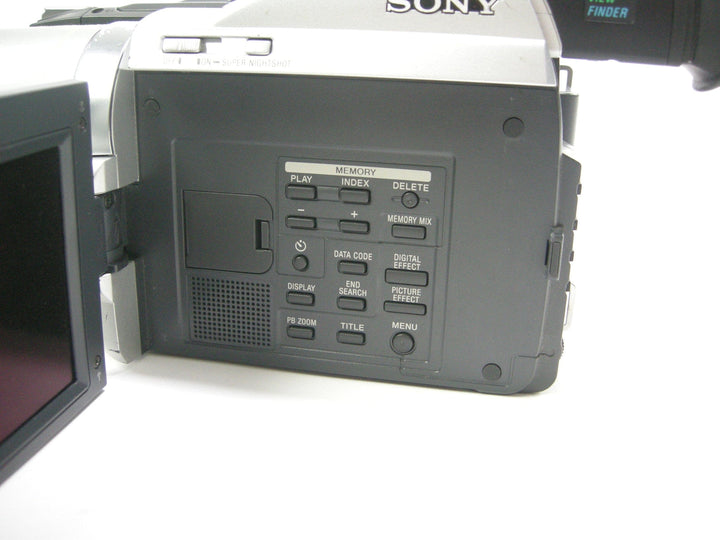 Sony DCR-TRV720 Hi 8 Camcorder Video Equipment - Camcorders Sony 237500