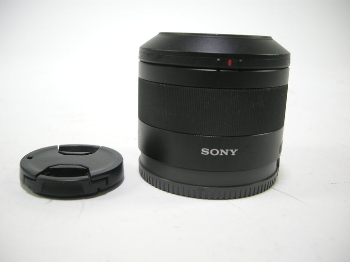 Sony E-Mount 35mm f2.8 Zeiss ZA Sonnar FE T* Lenses - Small Format - Sony E and FE Mount Lenses Sony 1928639