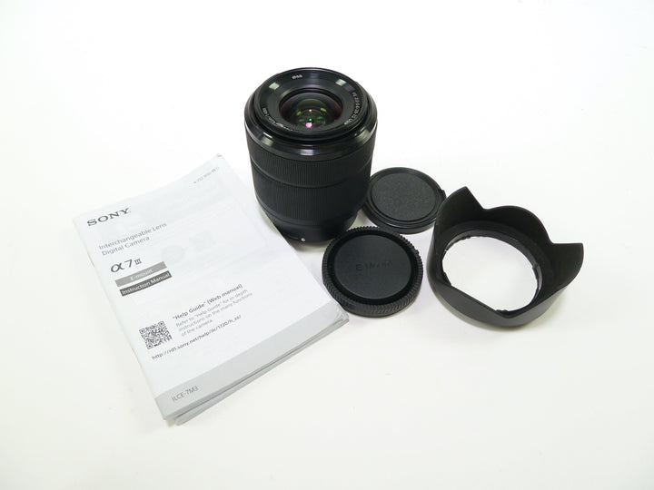 Sony FE 28-70mm f/3.5-5.6 OSS Lens Lenses - Small Format - Sony E and FE Mount Lenses Sony 0997332