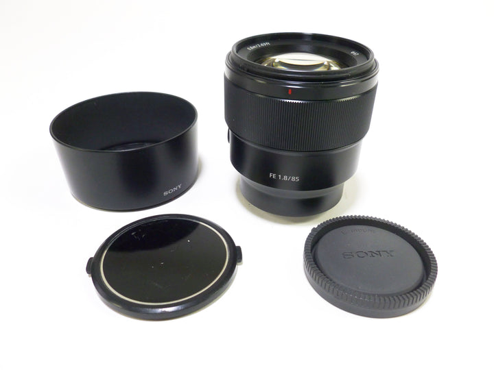 Sony FE 85mm f/1.8 Lens Lenses - Small Format - Sony E and FE Mount Lenses Sony 1879211