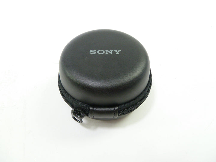 Sony Ultra Wide Converter For SEL16F28 and SEL20F28 Lens Adapters and Extenders Sony 10699