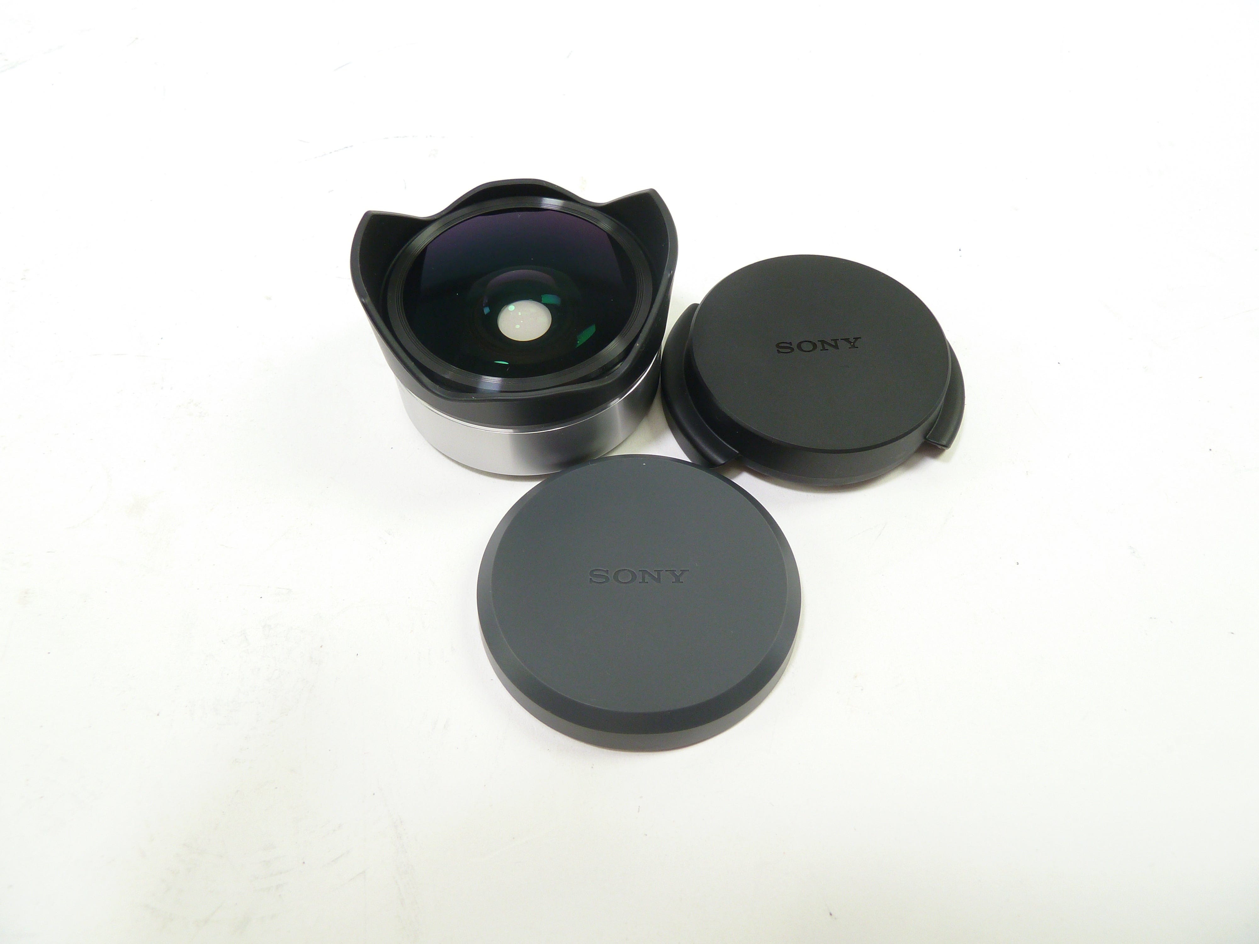 Sony VCL-ECF2 Fisheye Converter For SEL16F28 and SEL20F28