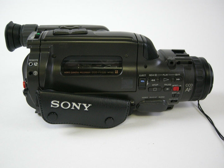 Sony Video 8 CCD-FX520 (Parts Only) Video Equipment - Camcorders Sony 52373104