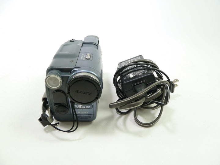 Sony CCD-F550E Handycam Caméscope Video 8 / défectueuse (Réf#H-505 Sony CCD-F550E Handycam Caméscope Video 8 / défectueuse (Réf#H-505