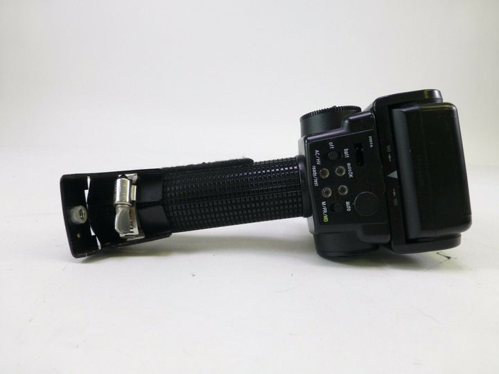 Sunpak Auto 544 Handle Mount Strobe w/ Accessories, Excellent Working Condition. Flash Units and Accessories - Handle Mount Flash Units Sunpak EHSUNPAK544