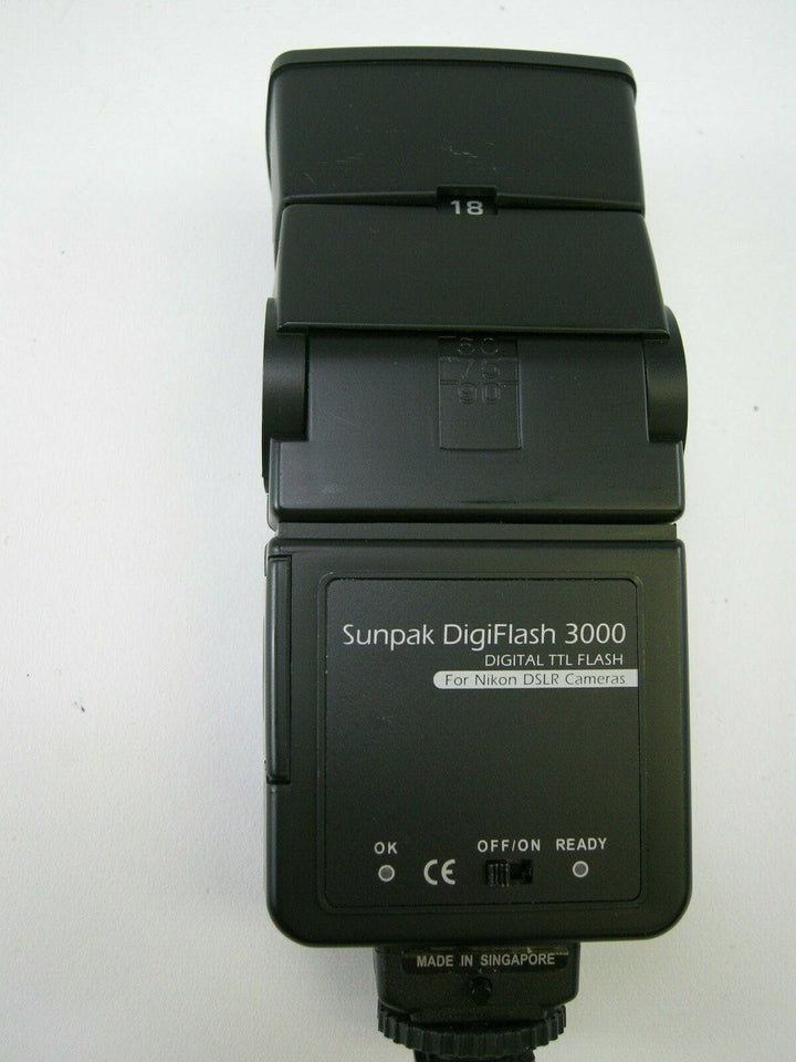 Sunpak Digiflash 3000 Shoe Mount Flash for  Nikon Flash Units and Accessories - Shoe Mount Flash Units Sunpak 52392413