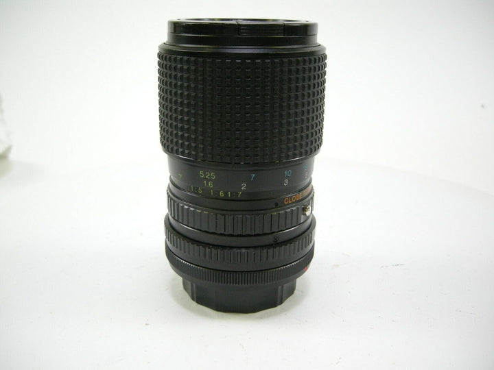Tokina RMC 35-105 f3.5-4.3 Lens Canon FD Mt. Lenses - Small Format - Canon FD Mount lenses Tokina 52340108
