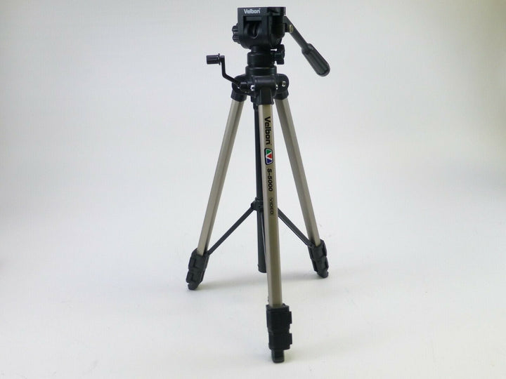 Velbon S-5000 Deluxe Camcorder Tripod with Fluid Panhead in OEM Box and in EC. Tripods, Monopods, Heads and Accessories Velbon 564071C