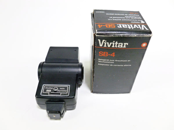Vivitar 272 Auto Thyristor Flash with SB-4 AC Adapter Flash Units and Accessories - Shoe Mount Flash Units Vivitar 4108946