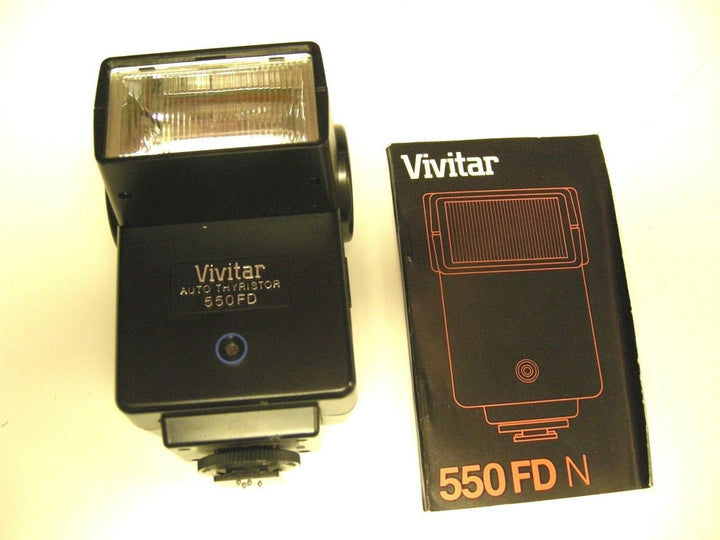 Vivitar Auto Thyristor 550 FD N Flash for Nikon Flash Units and Accessories - Shoe Mount Flash Units Vivitar 5230093