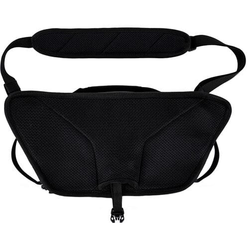 WANDRD ROAM Sling 6L - Black Bags and Cases Wandrd PRO3504