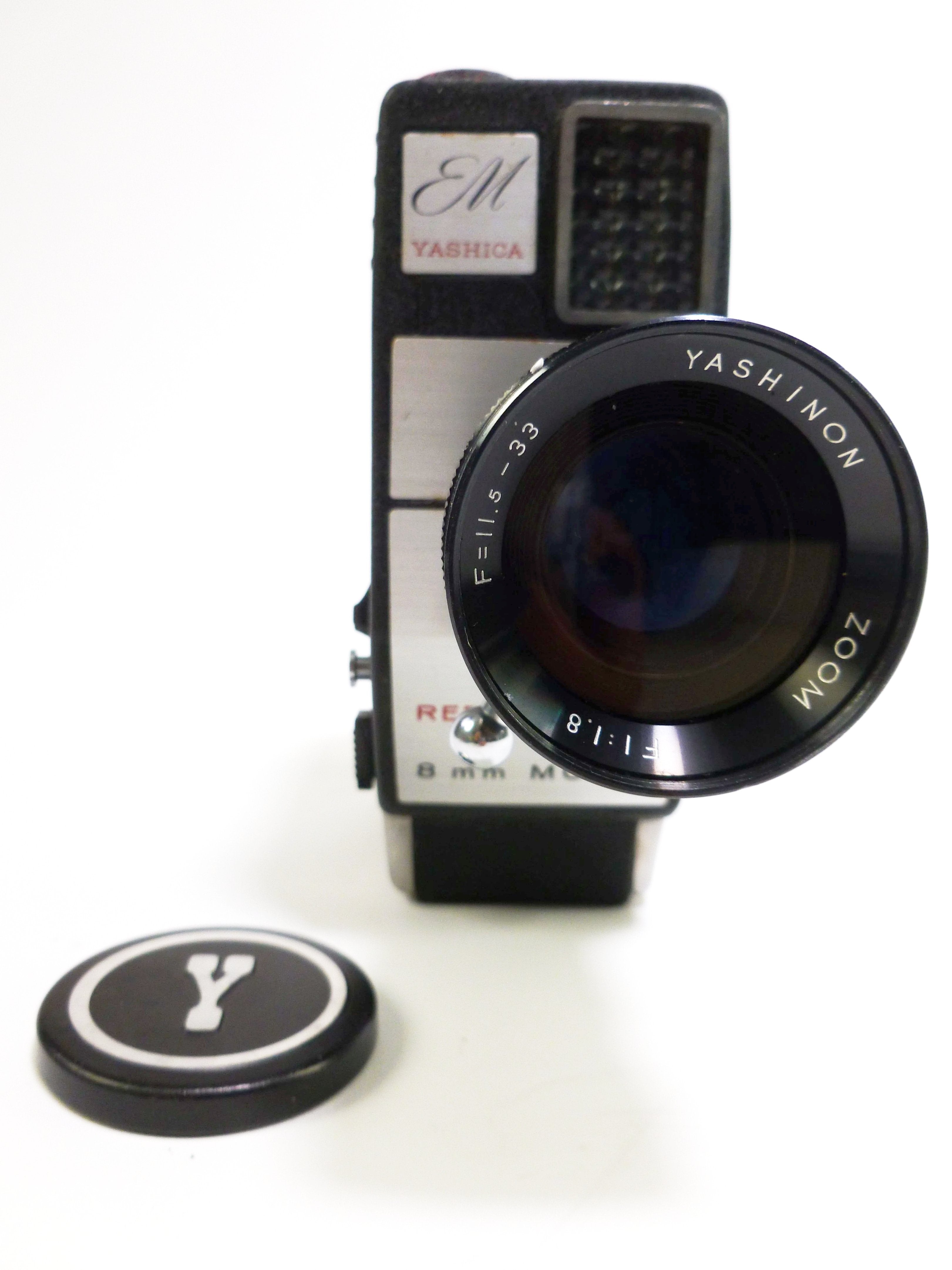撮影機 Yashica-8 yashica-8」を購入: ごっさん居眠り中