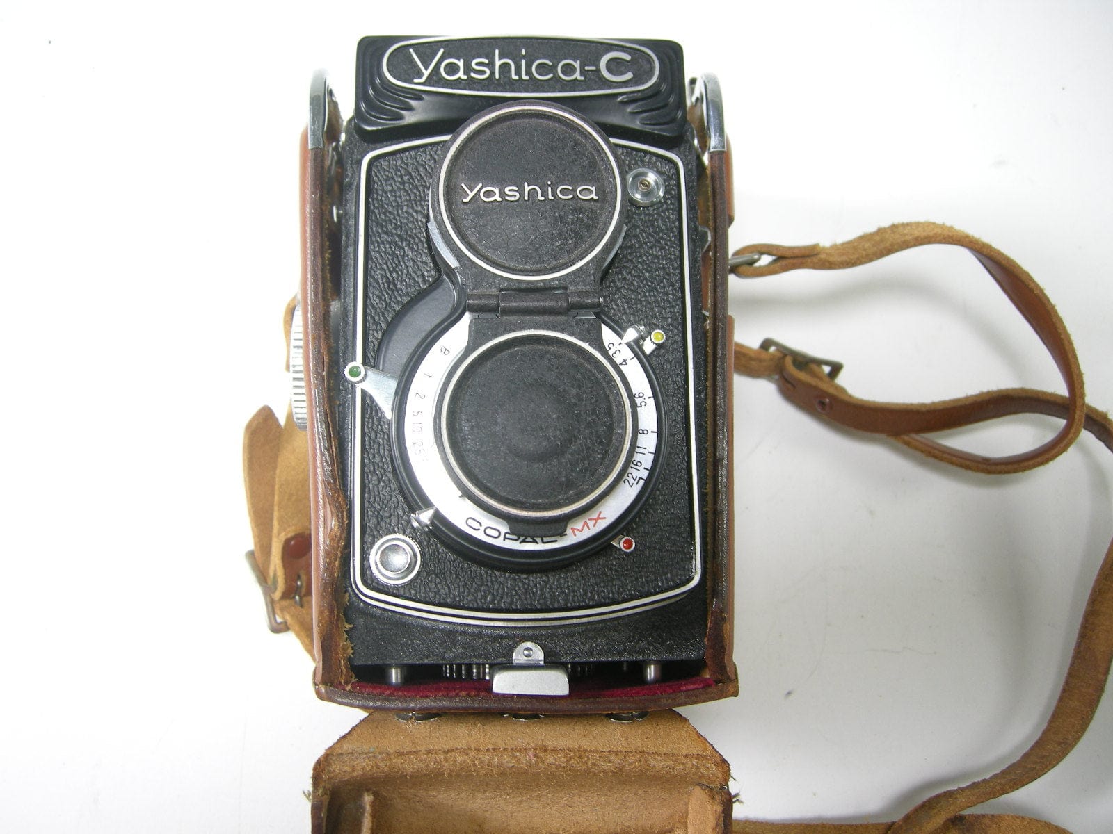 Yashica-C Twin Lens Reflect Med format Camera w/Copal-MX 80mm f3.5