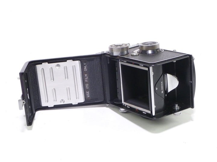 Yashica LM 6X6 TLR w/ Yashikor 80mm F3.5 Lens Medium Format Equipment - Medium Format Cameras - Medium Format TLR Cameras Yashica 106404
