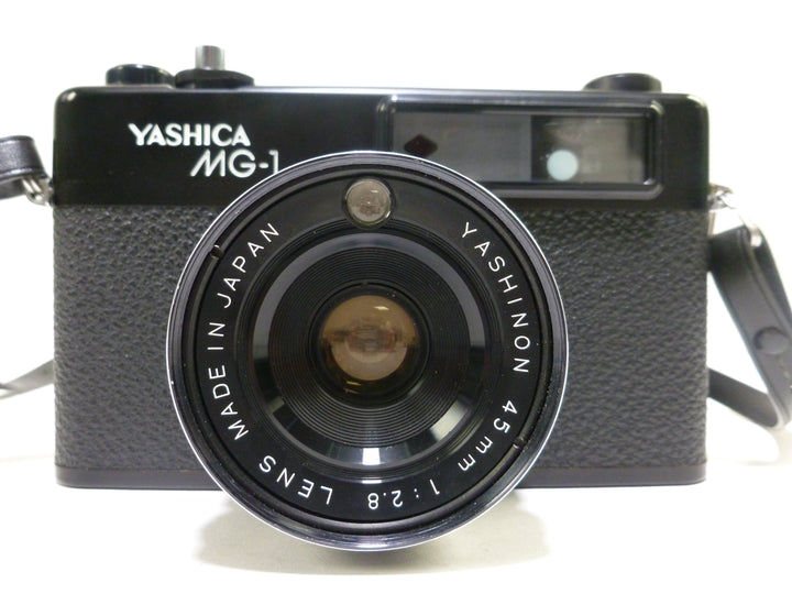 Yashica MG-1 Rangefinder Camera 35mm Film Cameras - 35mm Rangefinder or Viewfinder Camera Yashica 51002373