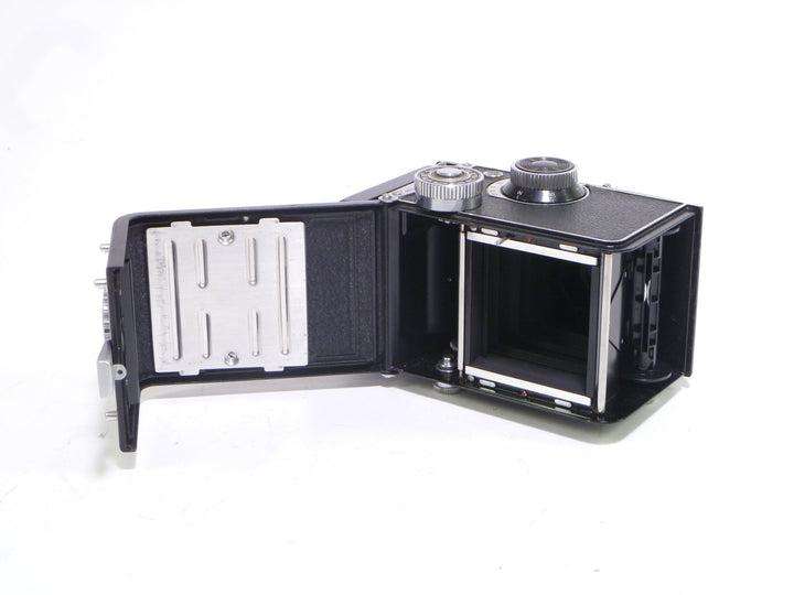 Yashicaflex New B 6X6 TLR w/ Yashikor 80mm F3.5 Lens Medium Format Equipment - Medium Format Cameras - Medium Format 6x6 Cameras Yashica 3890982